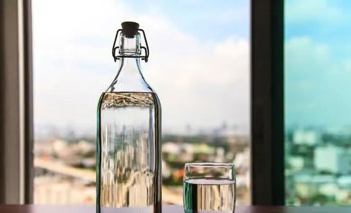 为何现在有生活品质的人都用桶装水，而不用净水器呢？